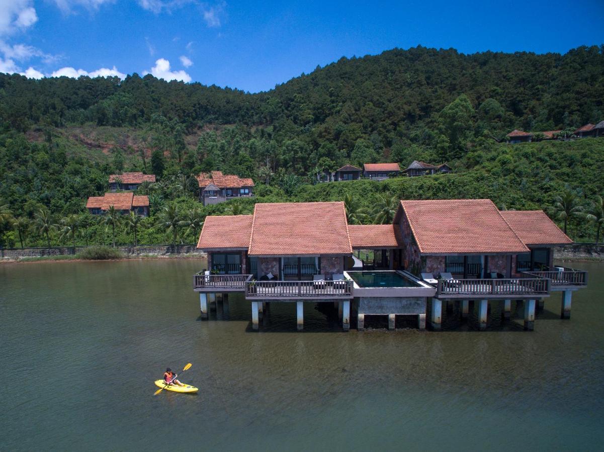 dau-tu-Vedana-Lagoon-Resort-Hue